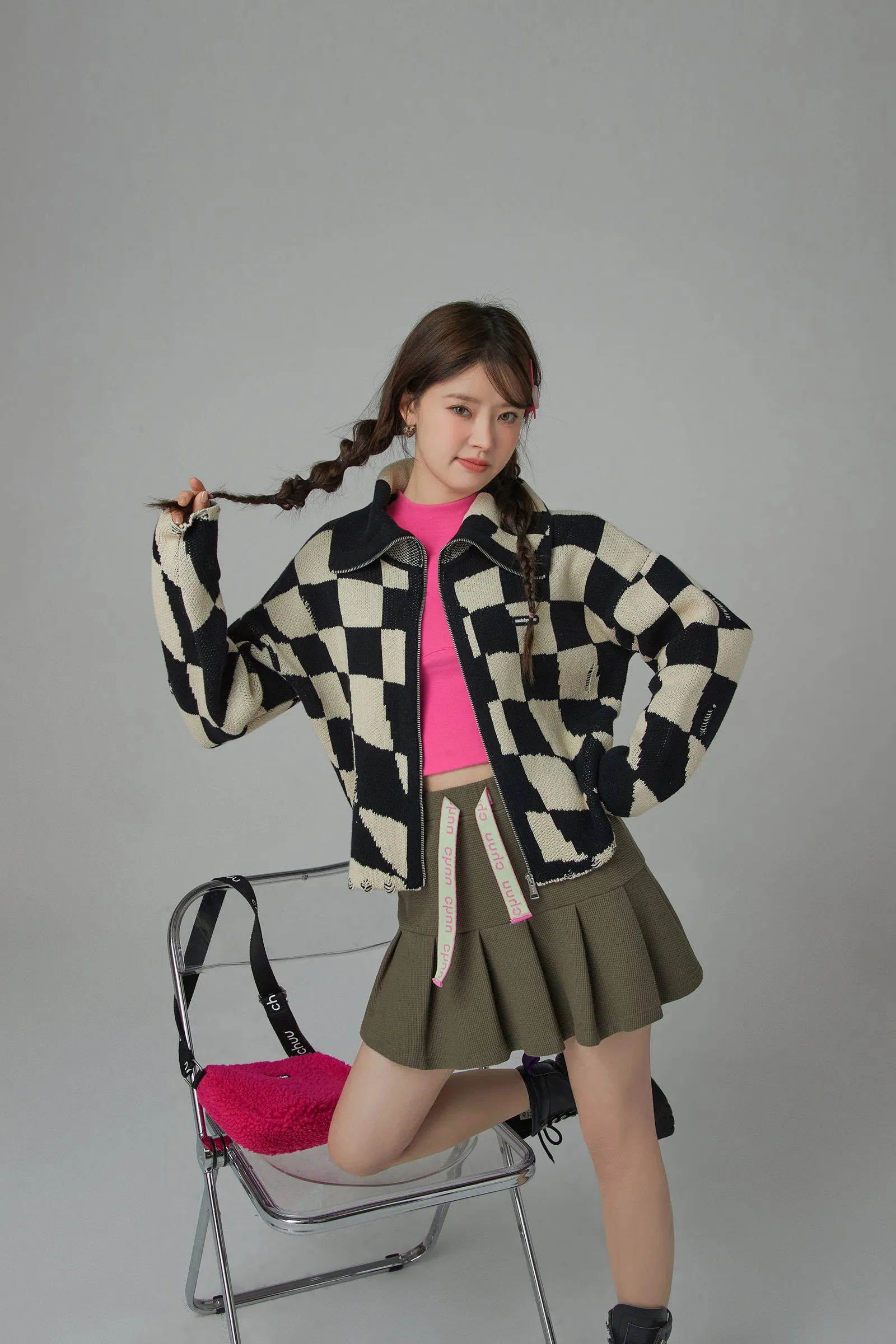 Check Mate Queen Checkerboard Zip-Up Cardigan