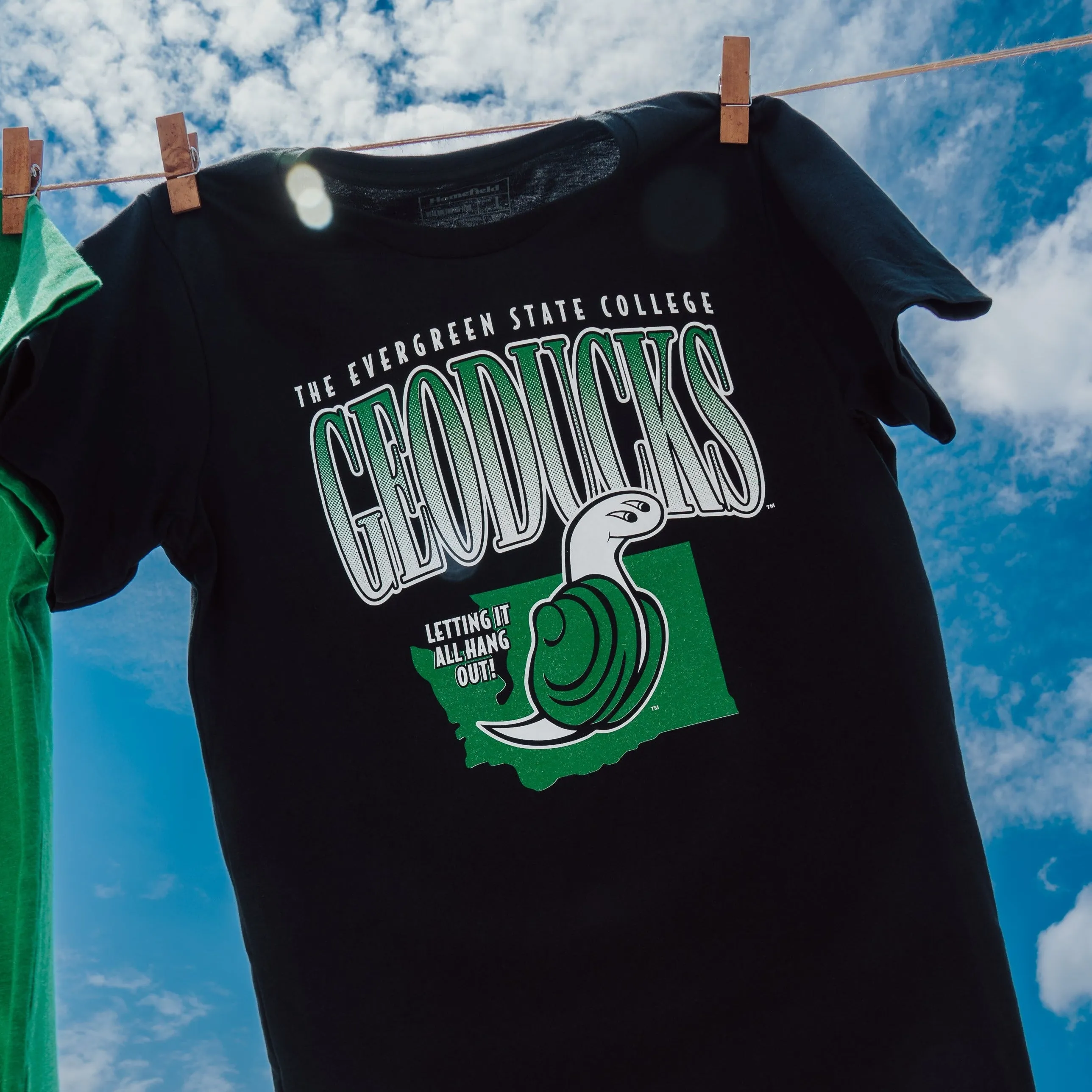 Evergreen State Geoducks '90s-Inspired Tee