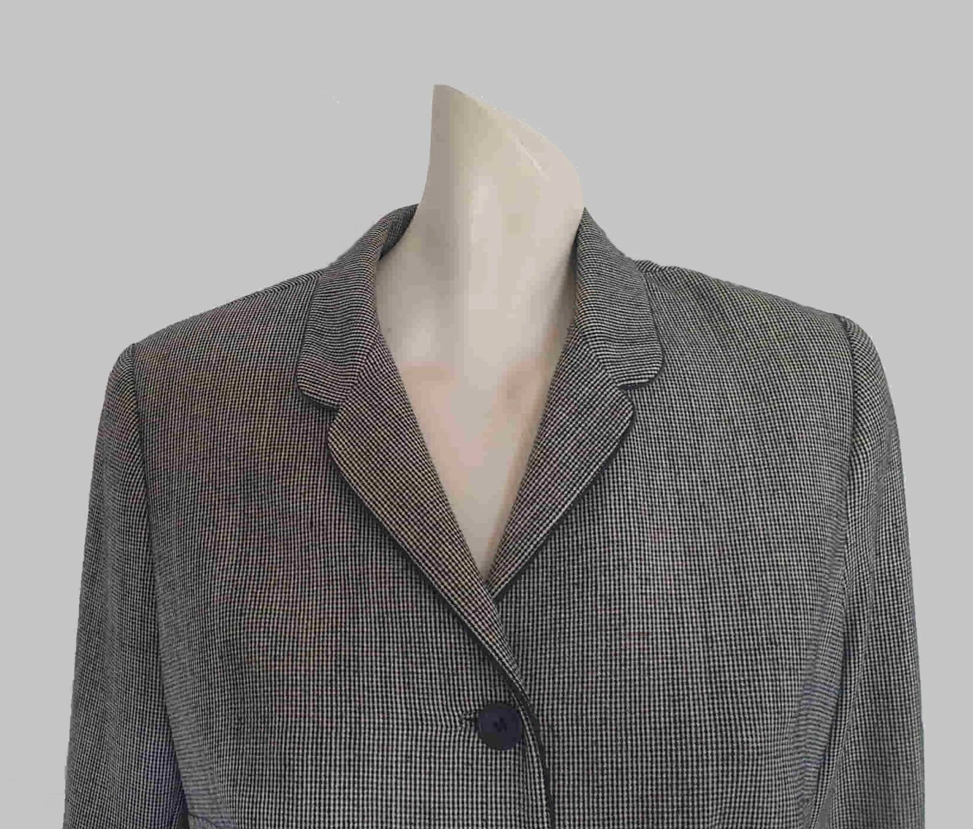 Grey Houndstooth Jacket by Elvie Hill - L