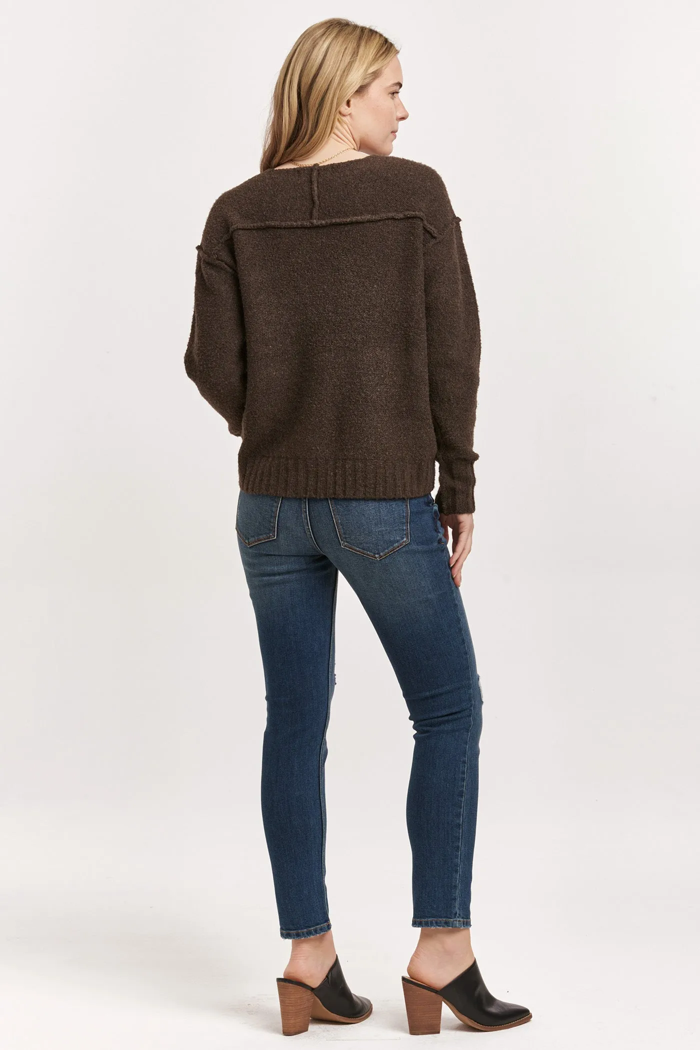 JENNA RAW DETAIL LONG SLEEVE RELAXED FIT SWEATER DARK CHOCOLATE