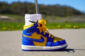 Jordan 1 Retro High OG [ROYAL MAIZE] Standing Sneaker Putter Cover