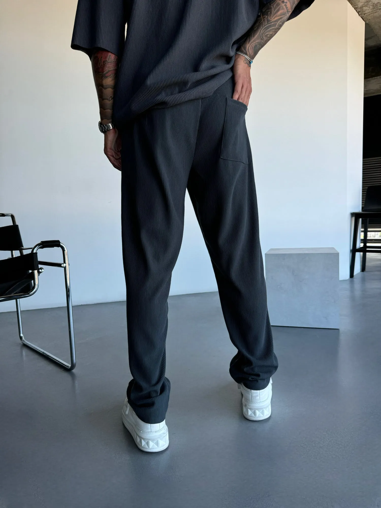 Loose Fit Cord Pant - Anthracite