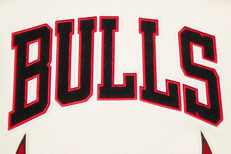 NBA CHICAGO BULLS RETRO CLASSIC MEN'S RIB WOOL VARSITY JACKET (EGGSHELL/RED)