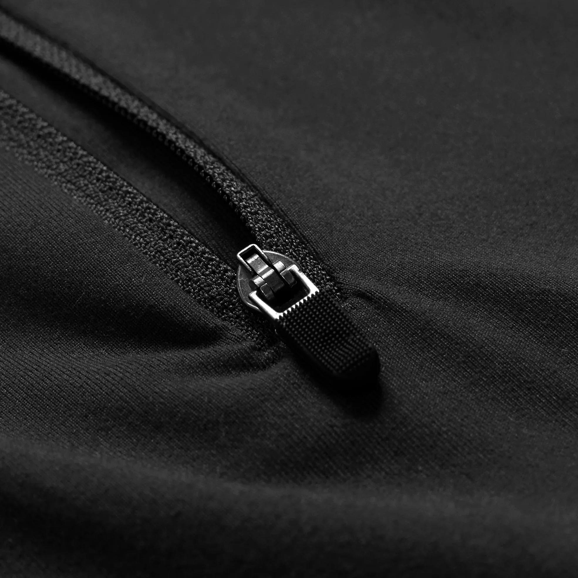 Performance Quarter Zip