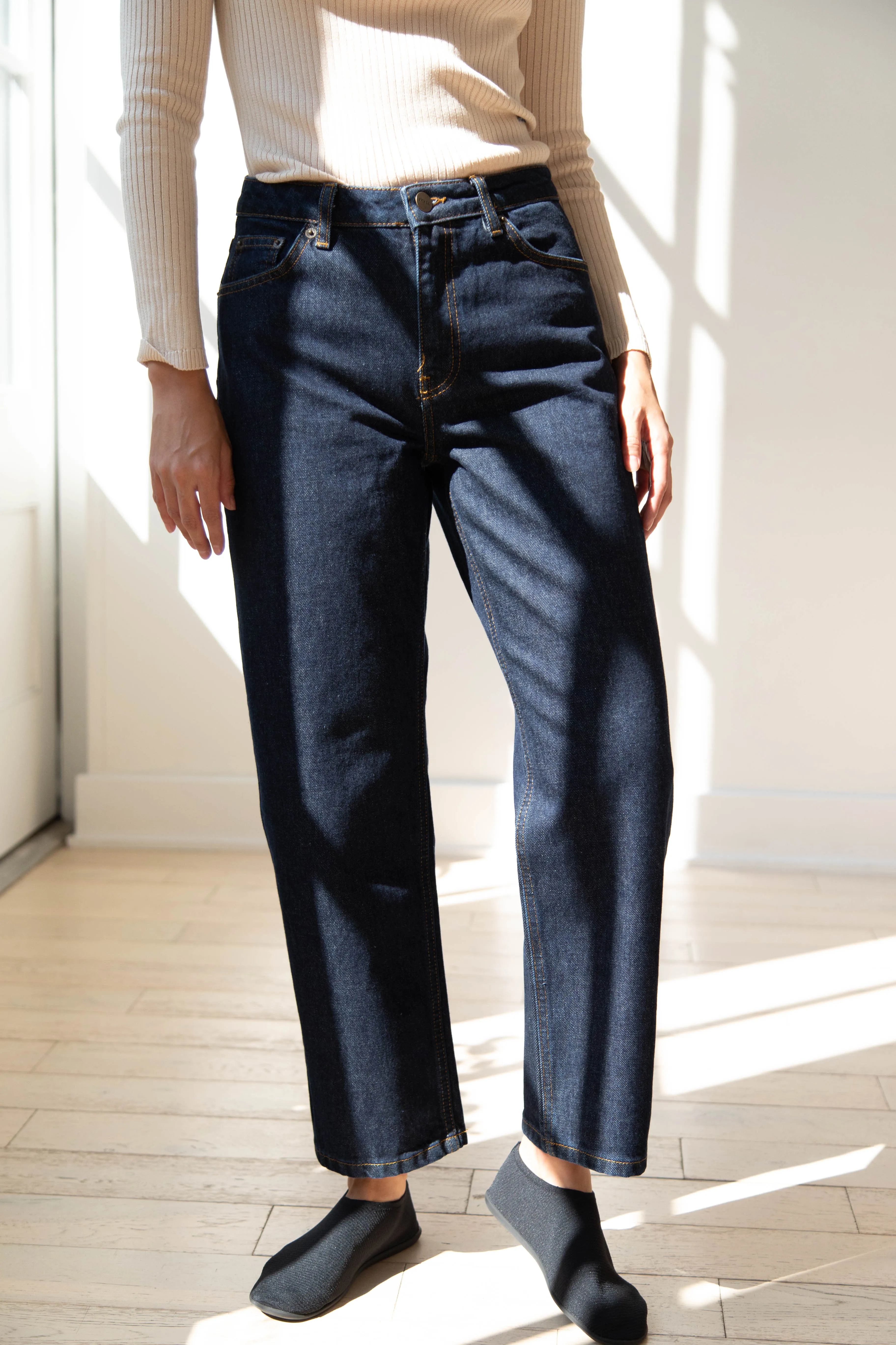 Skall | Allison Cropped Jeans in Indigo Blue Denim