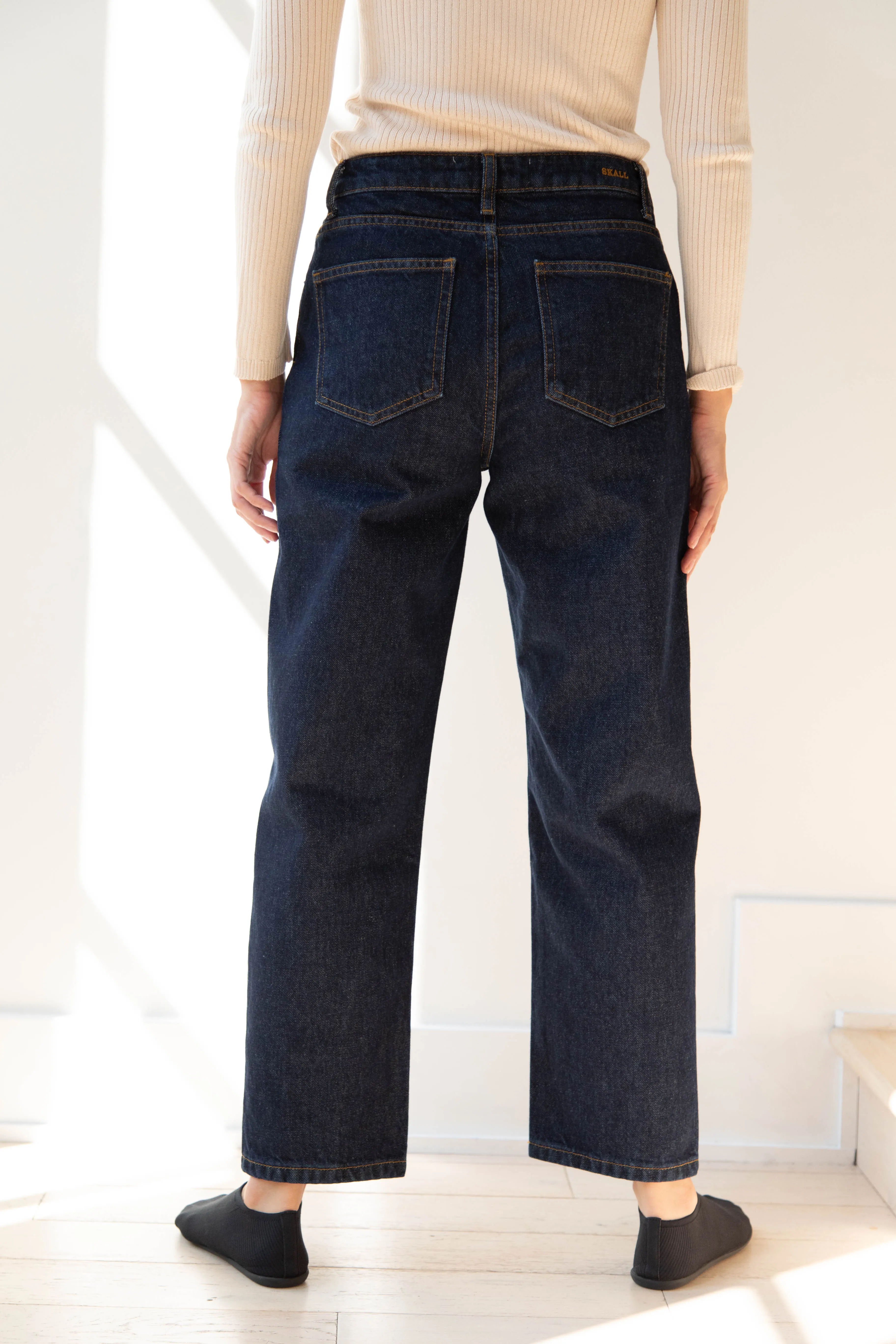 Skall | Allison Cropped Jeans in Indigo Blue Denim