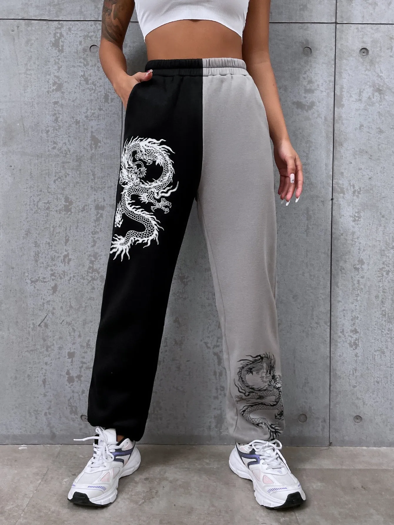 Two Tone Chinese Dragon Print Sweatpants